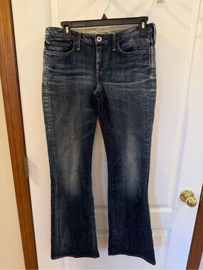 Levi’s Premium MADE & CRAFTED Womens 28x32 Tender Bootcut Med/Dark Wash Jeans